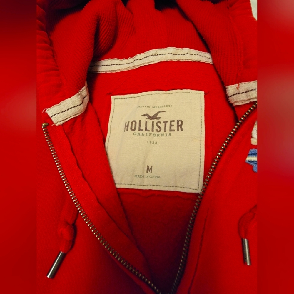 Hollister Full Zip Up - Picture 2 of 6